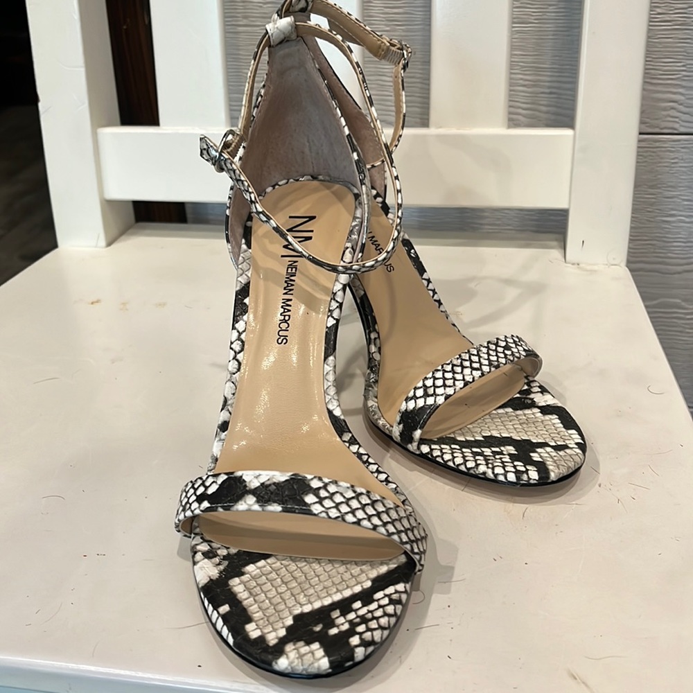 Neiman Marcus snake skin high heels with ankle straps size 9